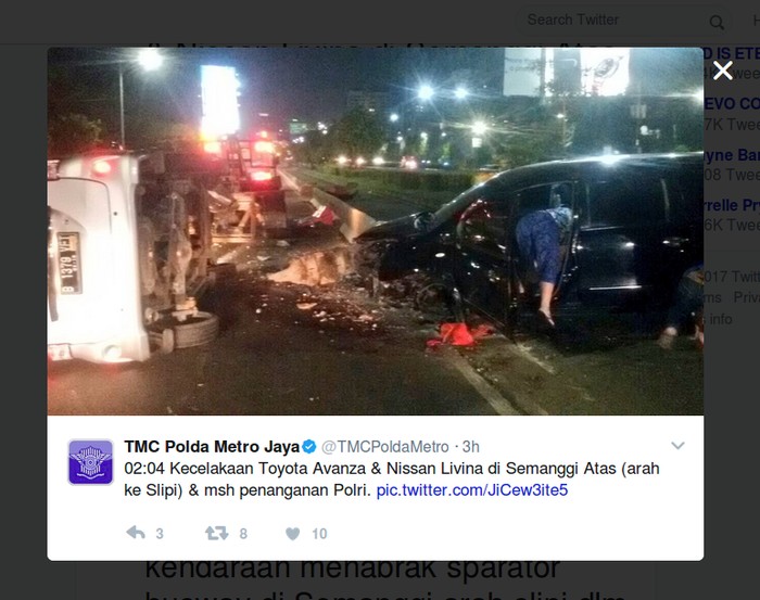 Kecelakaan di Semanggi Arah Slipi, 2 Mobil Rusak Parah
