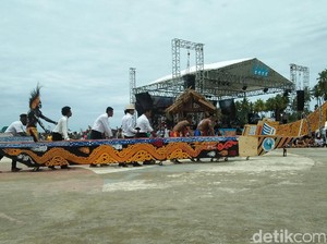 Serunya Pesta Rakyat di Pembukaan Sidang Sinode GKI XVII Raja Ampat