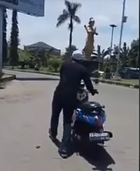 Pria yang Maki dan Ajak Berkelahi Polisi Ternyata Eks Pasien RSJ