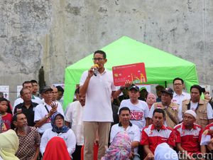 Tolak Politik Uang, Sandiaga Ajak Warga Hus Hus Hus