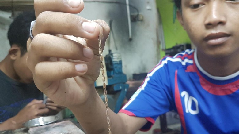 Di Serang, Ada Kampung Pengrajin Cincin dan Kalung Emas Di Serang, Ada Kampung Pengrajin Cincin dan Kalung Emas