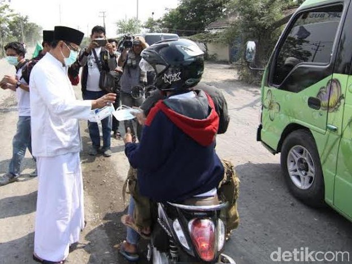 Jalan Berdebu di Gresik, BBPJN Diminta Segera Turun Tangan