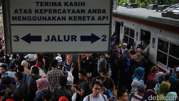 Siapa Saja yang Boleh Beli Rusun di Atas Stasiun Kereta?