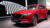 Mazda juga menampilkan CX-5 terbaru yang segera datang ke Indonesia. Foto: Dina Rayanti
