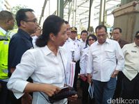 Naik Kereta Inspeksi, Ini yang Dilakukan Menhub dan Rini Soemarno
