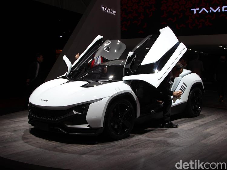 Mobil Sport Buatan India