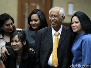 Upaya Dapat Remisi Kandas di MK, OC Kaligis dkk Kecewa