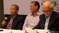 Pertemuan tersebut untuk merangkum sebuah buku yang berjudul Torehan Kami Warnai Negeri, Alumni Boedoet Dalam Konstelasi Pembangunan Nasional yang akan dipersembahkan kepada SMA I Boedoet Jakarta.