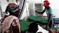 Selain menewaskan 38 orang, peristiwa itu juga menyebabkan belasan orang lainnya mengalami luka-luka. Pool/Andres Martinez Casares/Reuters/detikFoto.