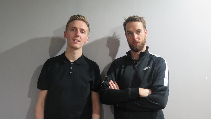 Cerita Perjalanan Tur Honne