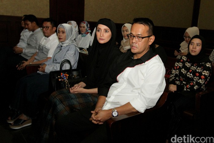 Suami Inneke Didakwa Suap 4 Pejabat Bakamla soal Proyek Satelit