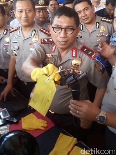 BM, Penembak Mahasiswa adalah Polisi Muda dan 'Jago Tembak'