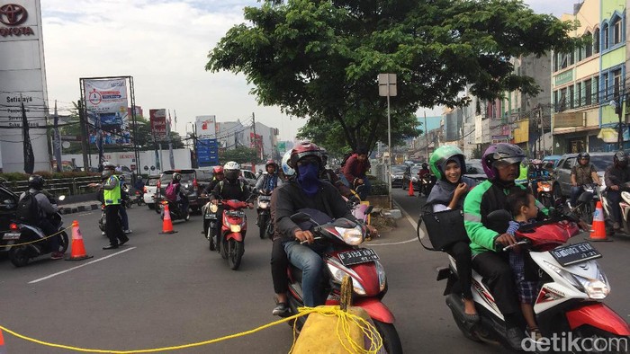Contraflow di Margonda Depok Mulai Diuji Coba