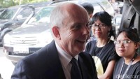 Dalam kunjungannya itu, Dubes AS untuk Indonesia itu ingin membahas beberapa isu masalah Indonesia dan Amerika Serikat.