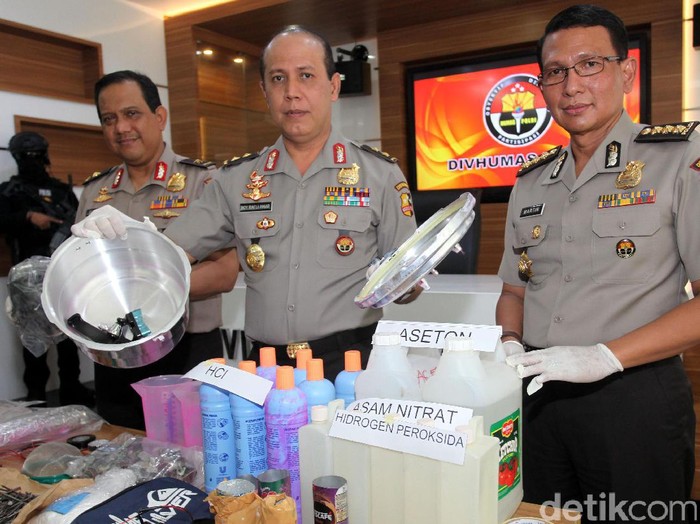 Polri: Tersangka Belajar Rakit Bom Panci Bandung Secara Online