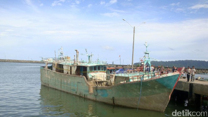 Kapal Tanpa Nama dan ABK Ditemukan di Perairan Cilacap