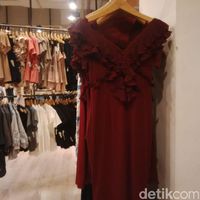 (X)S.M.L Diskon Hingga 50%, Rok Mulai dari Rp 150 Ribu