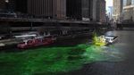 Sungai di Chicago Berubah Menjadi Hijau