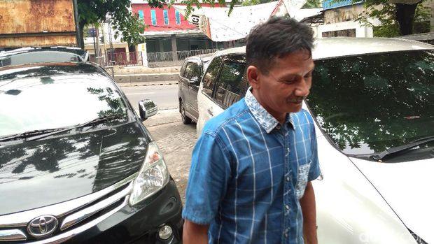 Menantu Almarhum Siti Rohbaniah Penuhi Panggilan Panwaslu Jaksel