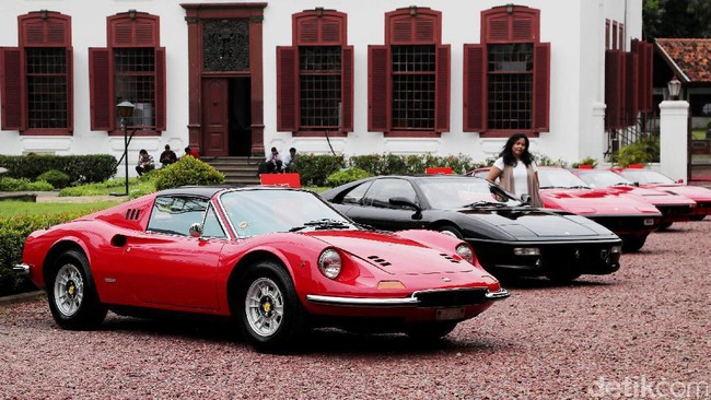 Cerita di Balik 10 Mobil Klasik Ferrari