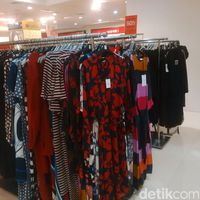 Intip Baju Kerja yang Diskon Sampai 70% di Debenhams Senayan City