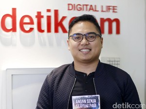 Novel Angan Senja Senyum Pagi Banyak Dibaca Hijabers