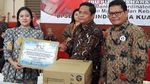 Puan Kunjungi Sekolah Indonesia Kuala Lumpur