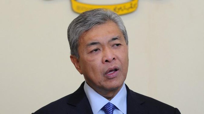 Newly-appointed Malaysian Deputy Prime Minister Ahmad Zahid Hamidi speaks during a press conference at the Prime Ministers office in Putrajaya on July 28, 2015, following a cabinet reshuffle. Embattled Malaysian Prime Minister Najib Razak on July 28 replaced his deputy premier Muhyiddin Yassin, who has been critical of Najibs handling of the scandal involving state-owned development company 1Malaysia Development Berhad (1MDB), and sacked his attorney general amid a furore over a mushrooming scandal that is threatening his hold on office. AFP PHOTO / MOHD RASFAN / AFP PHOTO / MOHD RASFAN