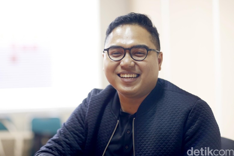 Fahd Pahdepie Segera Rilis Novel Hijrah Bang Tato Fahd Pahdepie Segera Rilis Novel Hijrah Bang Tato