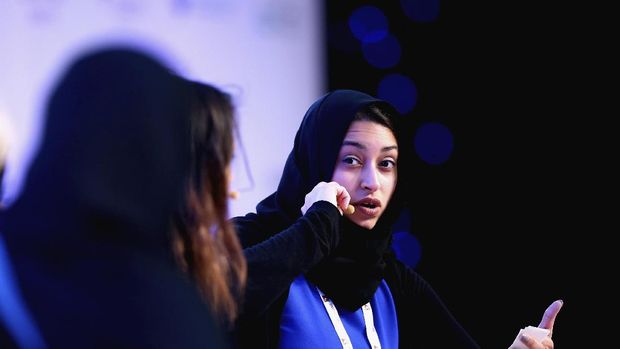 Amna Al Haddad, lifter UEA yang kini jadi motivator sekaligus konsultan NIke dalam membuat Nike Pro Hijab
