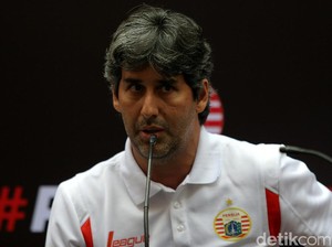 Pelatih Persija Belum Mau Bahas Target di Piala AFC 2018