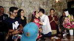 Keseruan Perayaan Ulang Tahun ke-31 Vega Darwanti
