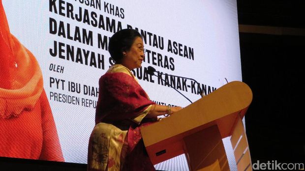  Megawati Soekarnoputri mengisi seminar di Kuala Lumpur, Malaysia, Selasa (14/3/2017)