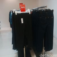 Intip Baju Kerja yang Diskon Sampai 70% di Debenhams Senayan City