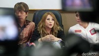 Ia hanya ingin mendengar cerita dari Aming mengenai rumah tangga putrinya tersebut. Pool/Ismail/detikFoto.