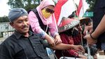 Aksi Semen Kaki Petani Kendeng Masih Berlanjut