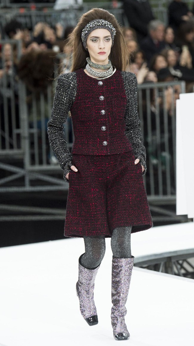 PARIS, FRANCE - MARCH 07:  A model walks the runway during the Chanel show as part of the Paris Fashion Week Womenswear Fall/Winter 2017/2018 on March 7, 2017 in Paris, France.  (Photo by Pascal Le Segretain/Getty Images)