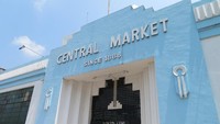 Pasar Seni atau Central Market dikenal sebagai pusatnya oleh-oleh di Kuala Lumpur, Malaysia. Pasar ini berdiri sejak 1888 (Haris/detikTravel)