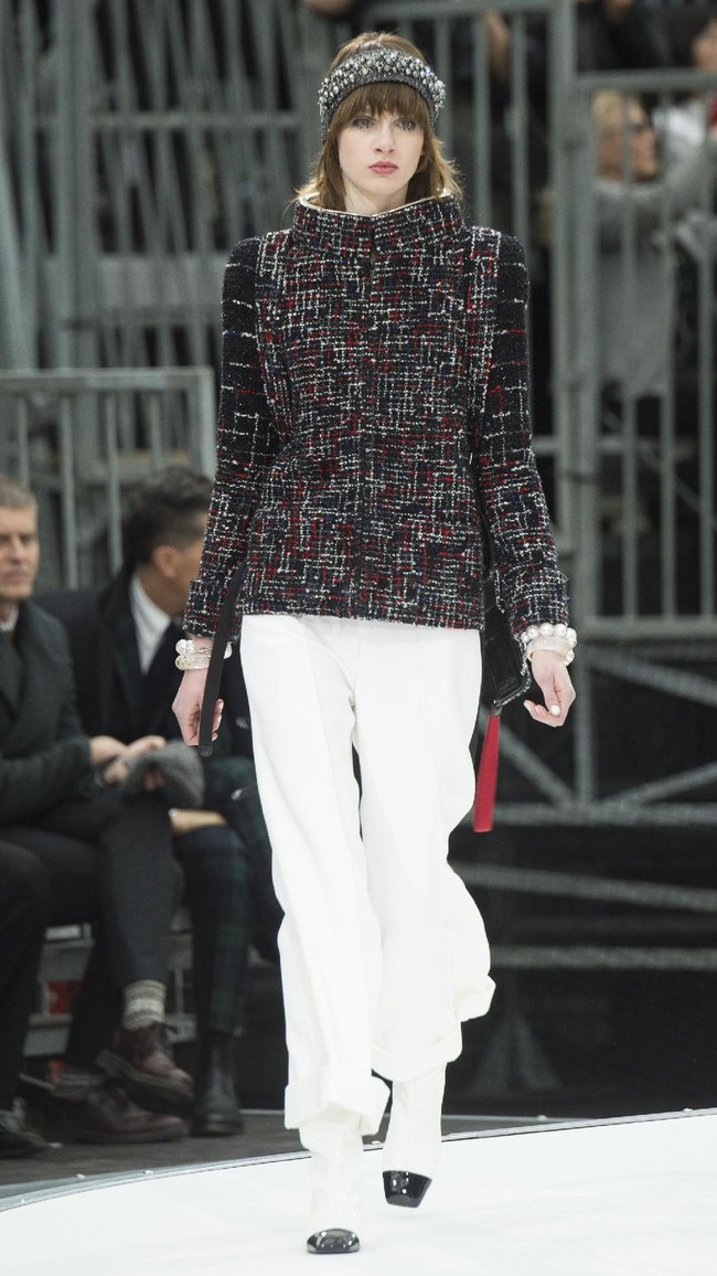 PARIS, FRANCE - MARCH 07:  A model walks the runway during the Chanel show as part of the Paris Fashion Week Womenswear Fall/Winter 2017/2018 on March 7, 2017 in Paris, France.  (Photo by Pascal Le Segretain/Getty Images)