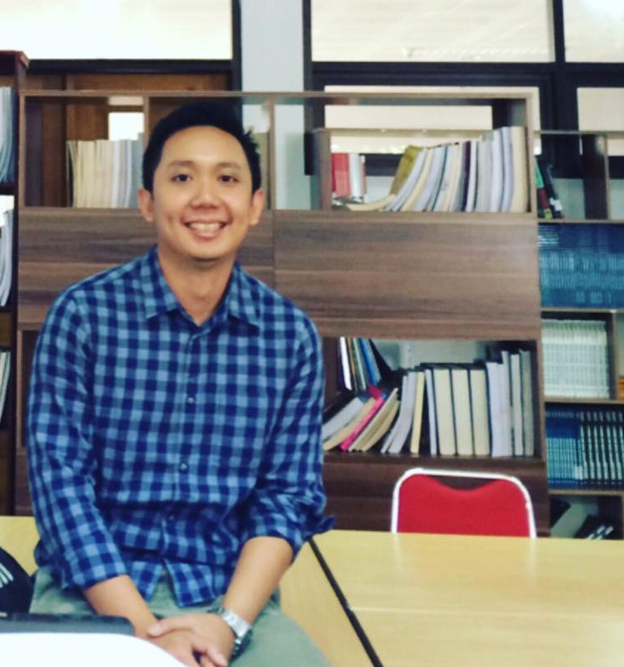 Mengantisipasi Gelombang Populisme Barat