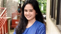 Aktris kelahiran 24 Juli 2002 itu tetap cantik kan? Pool/Noel/detikFoto.