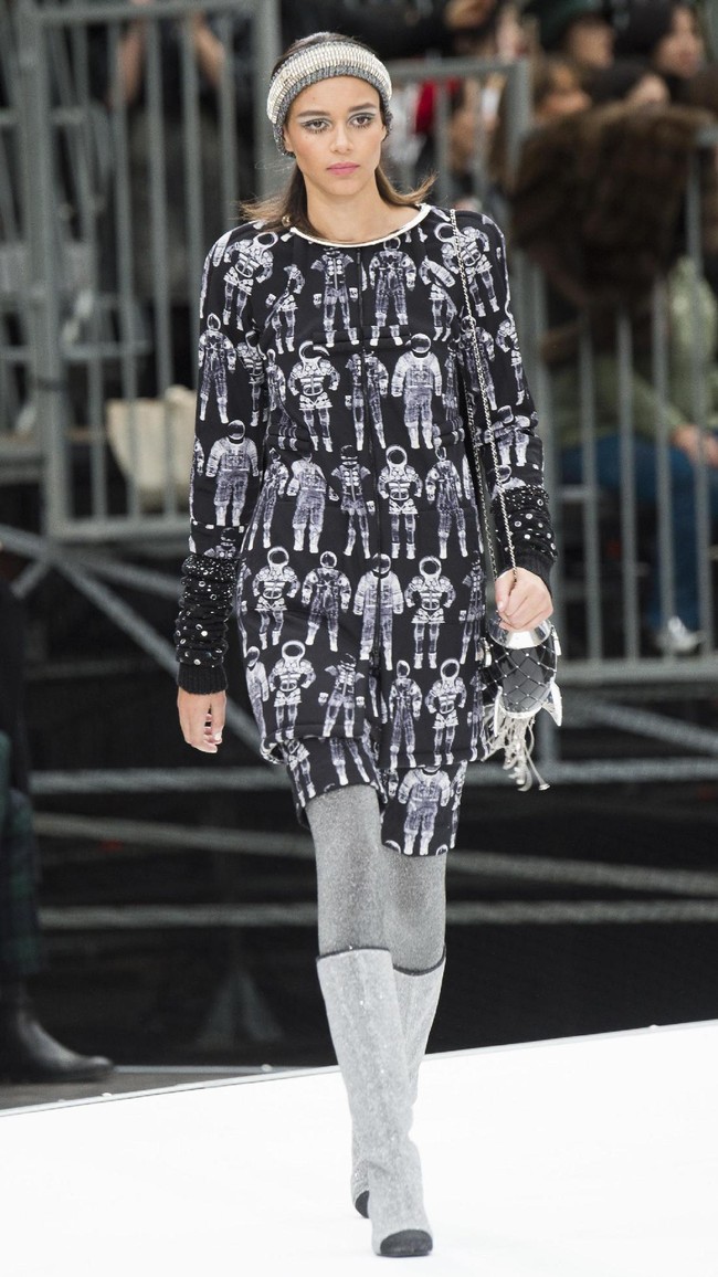 PARIS, FRANCE - MARCH 07:  A model walks the runway during the Chanel show as part of the Paris Fashion Week Womenswear Fall/Winter 2017/2018 on March 7, 2017 in Paris, France.  (Photo by Pascal Le Segretain/Getty Images)