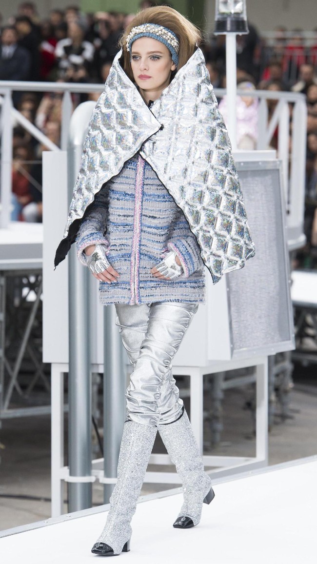 PARIS, FRANCE - MARCH 07:  A model walks the runway during the Chanel show as part of the Paris Fashion Week Womenswear Fall/Winter 2017/2018 on March 7, 2017 in Paris, France.  (Photo by Pascal Le Segretain/Getty Images)