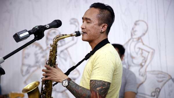Gaya Males-malesan Rivan dan Abdul Gaya Males-malesan Rivan dan Abdul