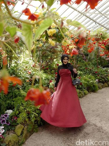 Perjalanan 'Mencari Inspirasi' Barli Asmara & Dian Pelangi di Melbourne