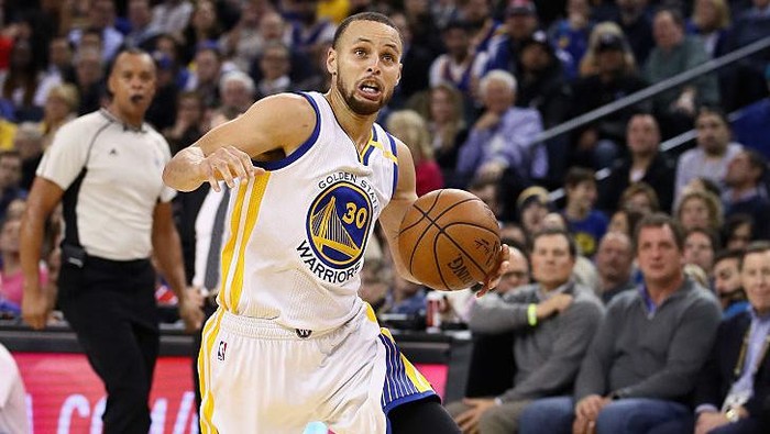 Curry Bikin 29 Poin di Hari Ultah ke-29