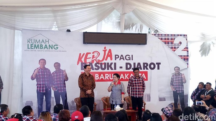 Djarot dan Megawati Semobil Saat Tinggalkan Rumah Lembang