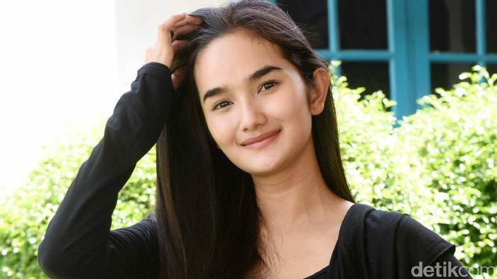 Faby Marcelia saat ditemui di lokasi syuting di Cibubur.