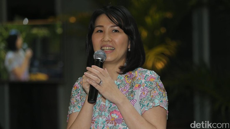 Sambutan Hangat Adik Ahok untuk Veronica Tan Sambutan Hangat Adik Ahok untuk Veronica Tan