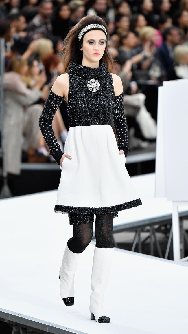 PARIS, FRANCE - MARCH 07:  A model walks the runway during the Chanel show as part of the Paris Fashion Week Womenswear Fall/Winter 2017/2018 on March 7, 2017 in Paris, France.  (Photo by Pascal Le Segretain/Getty Images)